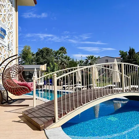 فندق Dna (adults Only) داليان