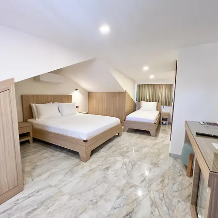 Hotel Dna (adults Only)