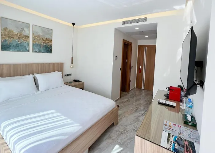 Hotel Dna (adults Only)